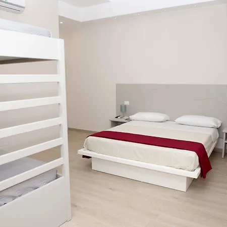 Nolana '86 Couette-café 4*