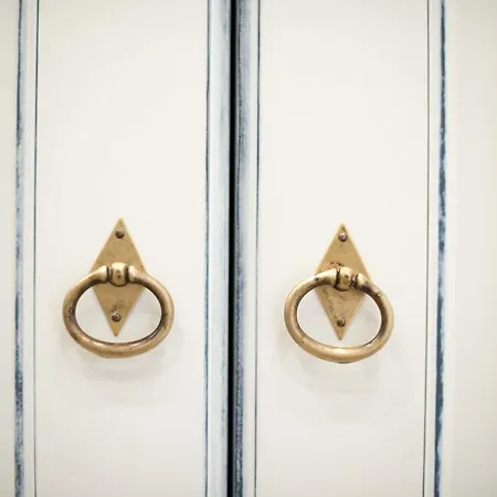 Couette-café Nolana '86 4*