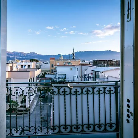 Nolana '86 Oda ve Kahvaltı 3*