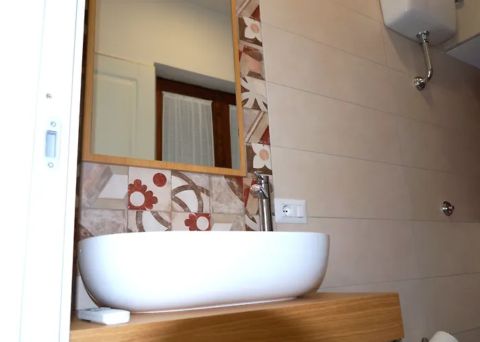 Bed & Breakfast Nolana '86 4*